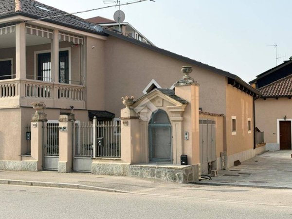 casa semindipendente in vendita a Grugliasco in zona Gerbido