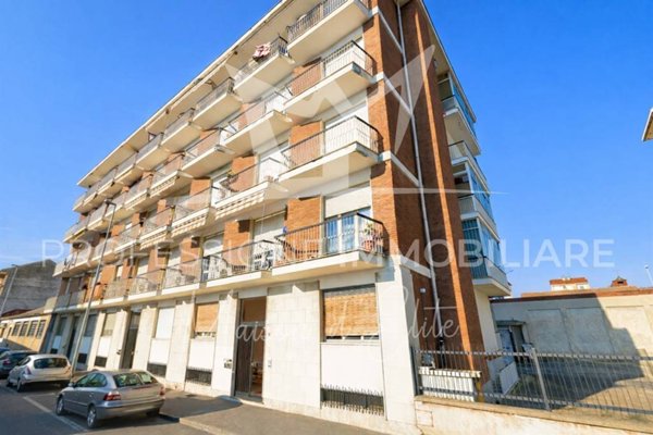 appartamento in vendita a Grugliasco in zona Lesna