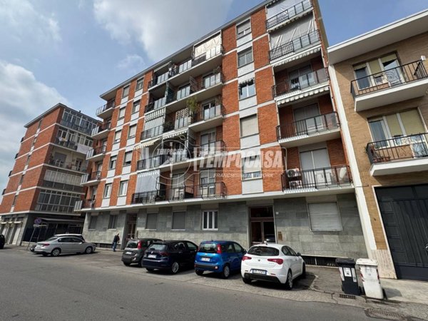 appartamento in vendita a Grugliasco in zona Lesna