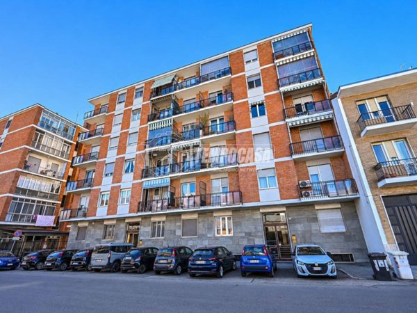 appartamento in vendita a Grugliasco in zona Lesna