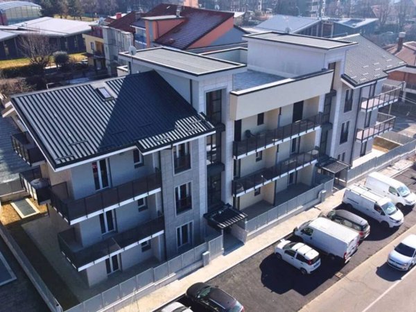 negozio in vendita a Grugliasco