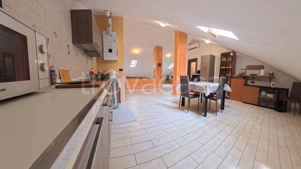 appartamento in vendita a Grugliasco in zona Gerbido