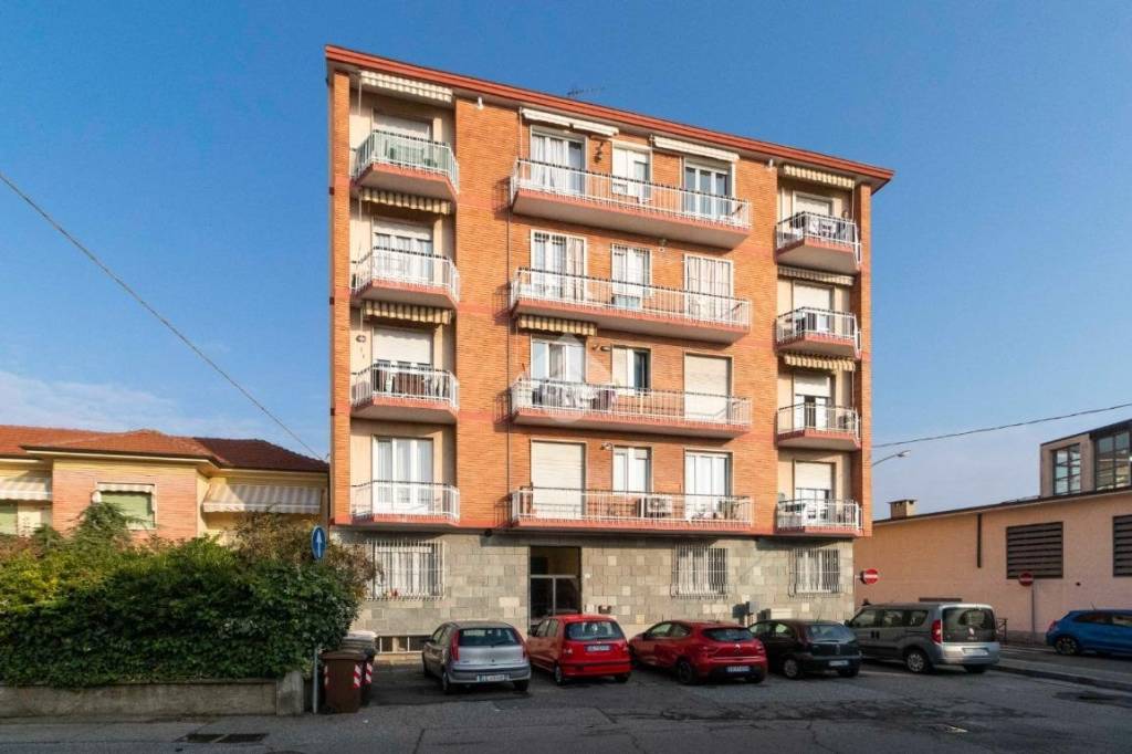 appartamento in vendita a Grugliasco in zona San Giacomo