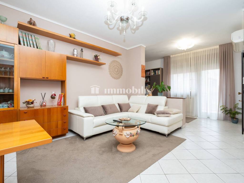 appartamento in vendita a Grugliasco in zona San Giacomo