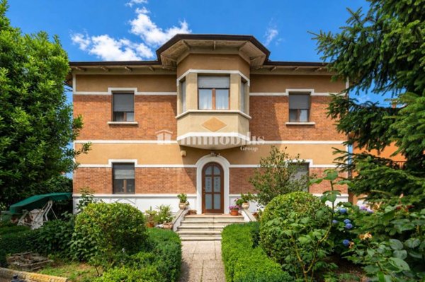 appartamento in vendita a Grugliasco in zona San Giacomo