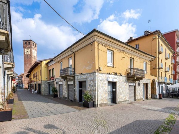 casa indipendente in vendita a Grugliasco in zona San Cassiano