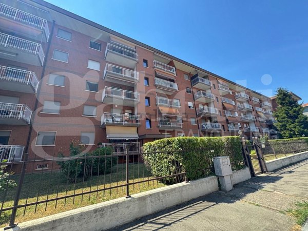 appartamento in vendita a Grugliasco in zona San Giacomo