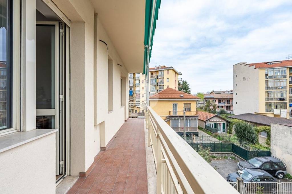 appartamento in vendita a Grugliasco in zona Fabbrichetta