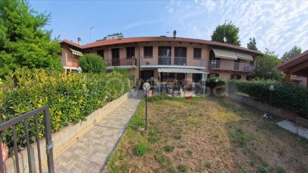 casa indipendente in vendita a Grugliasco in zona San Giacomo