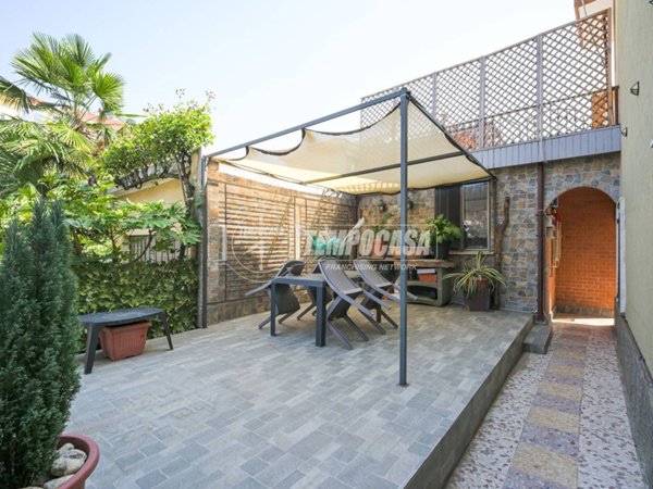 casa indipendente in vendita a Grugliasco in zona San Giacomo