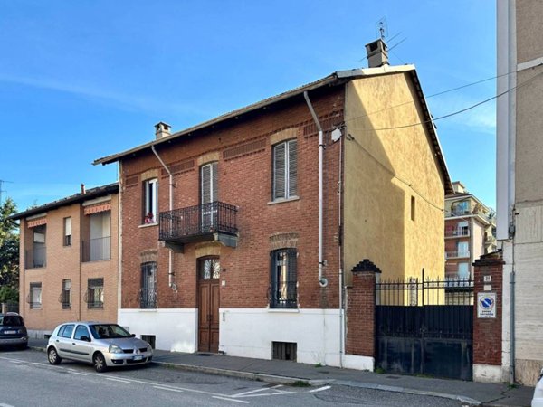 appartamento in vendita a Grugliasco in zona Lesna