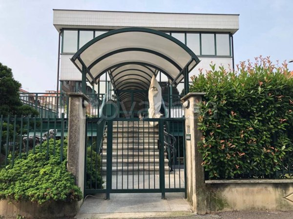 casa indipendente in vendita a Grugliasco