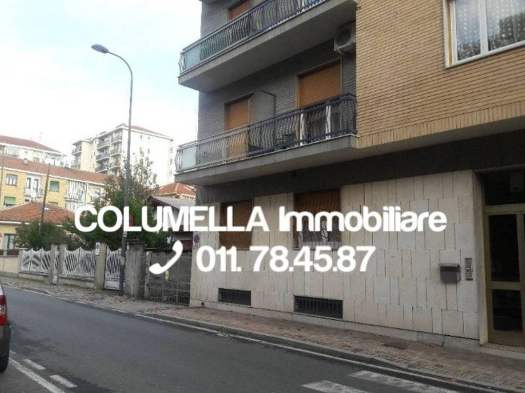 box auto in vendita a Grugliasco in zona San Giacomo