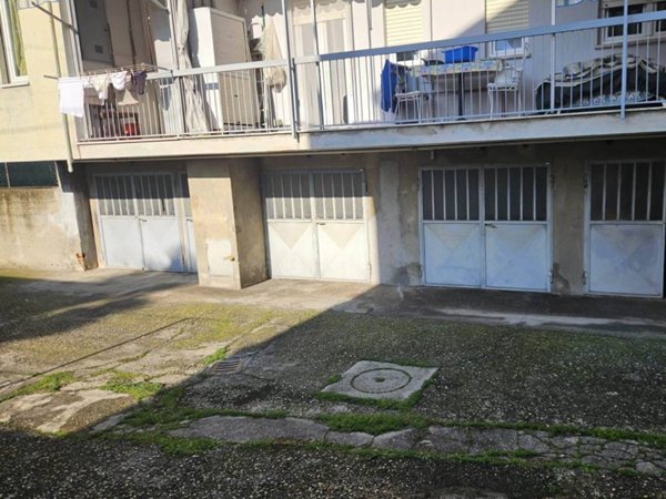 box auto in vendita a Grugliasco in zona San Giacomo