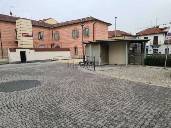 box auto in vendita a Grugliasco in zona San Cassiano