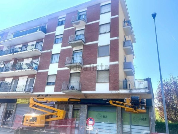 appartamento in vendita a Grugliasco in zona Lesna