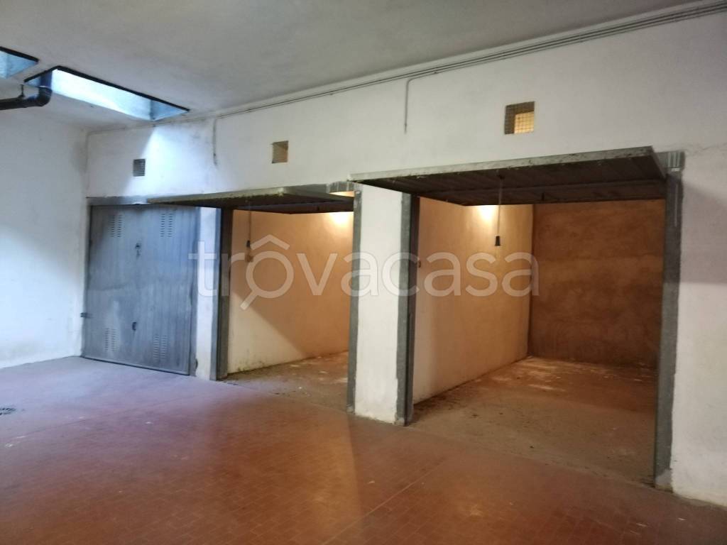 box auto in vendita a Grugliasco in zona Fabbrichetta