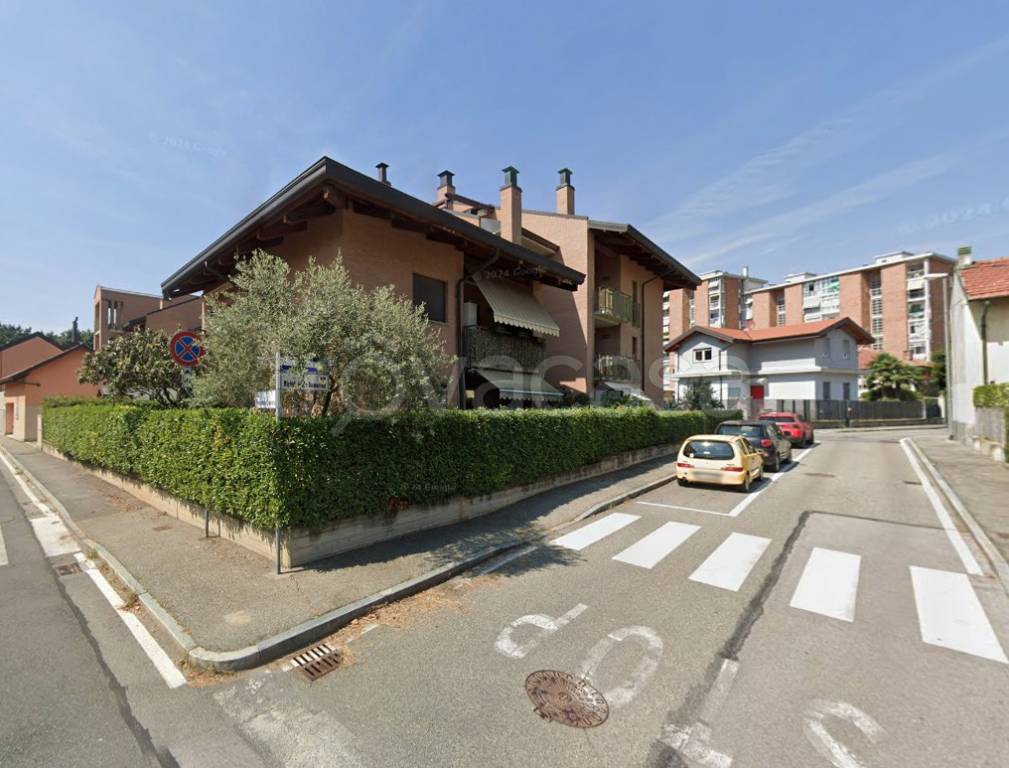 box auto in vendita a Grugliasco in zona San Giacomo