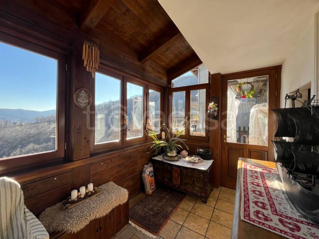 casa indipendente in vendita ad Inverso Pinasca