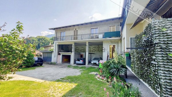 appartamento in vendita ad Inverso Pinasca