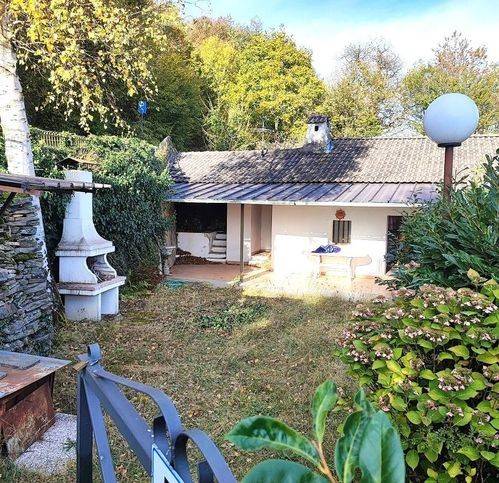 casa indipendente in vendita ad Inverso Pinasca