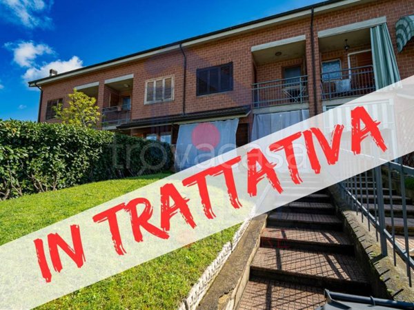 casa indipendente in vendita ad Isolabella