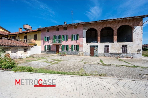 pentavano in vendita ad Isolabella