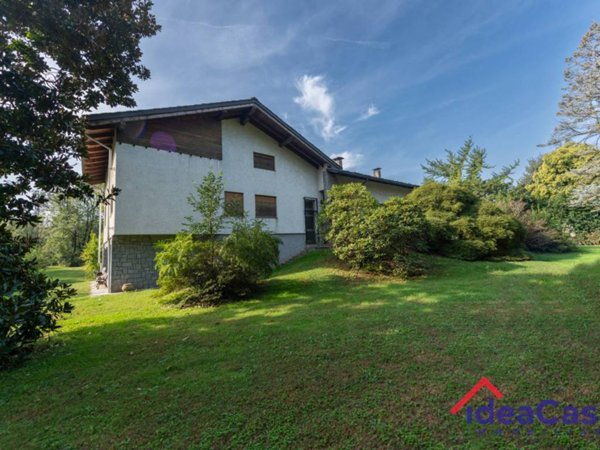 casa indipendente in vendita ad Ivrea