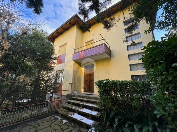 casa indipendente in vendita ad Ivrea