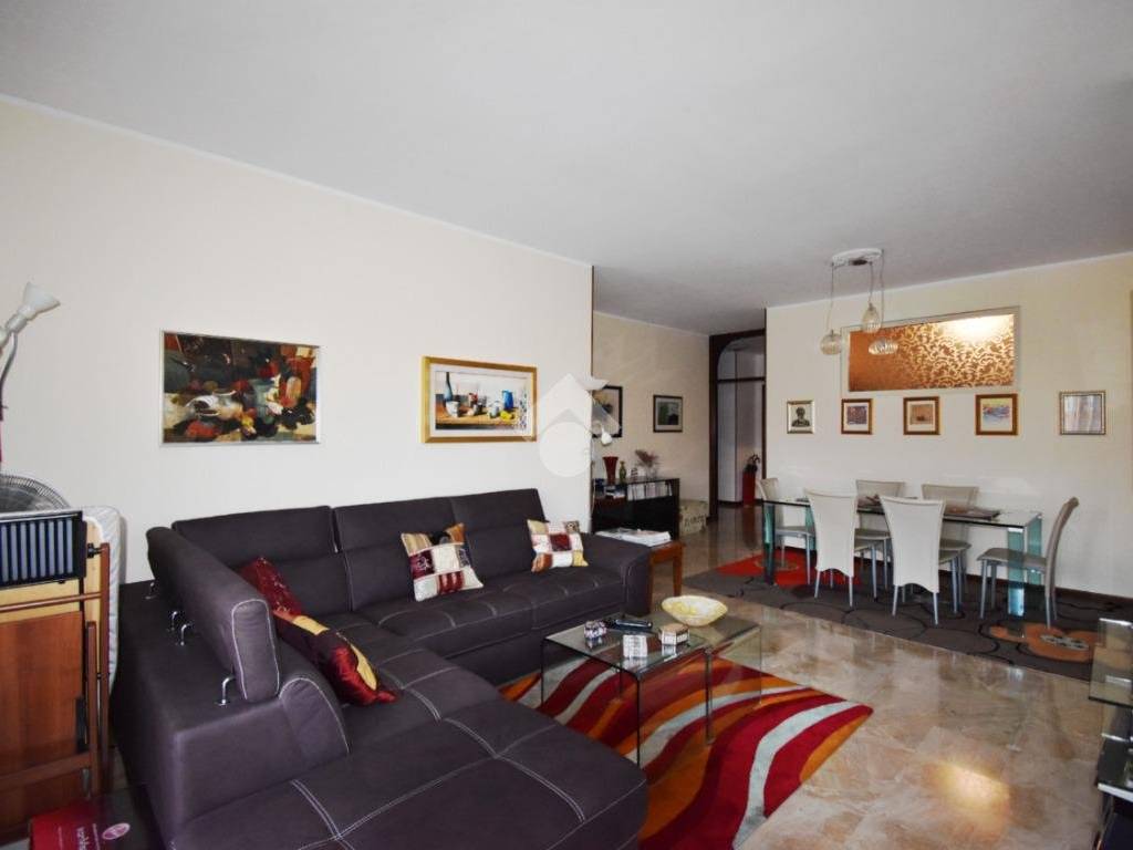 appartamento in vendita ad Ivrea