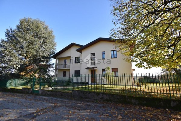 appartamento in vendita ad Ivrea
