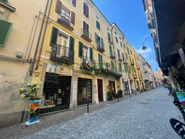 appartamento in vendita ad Ivrea