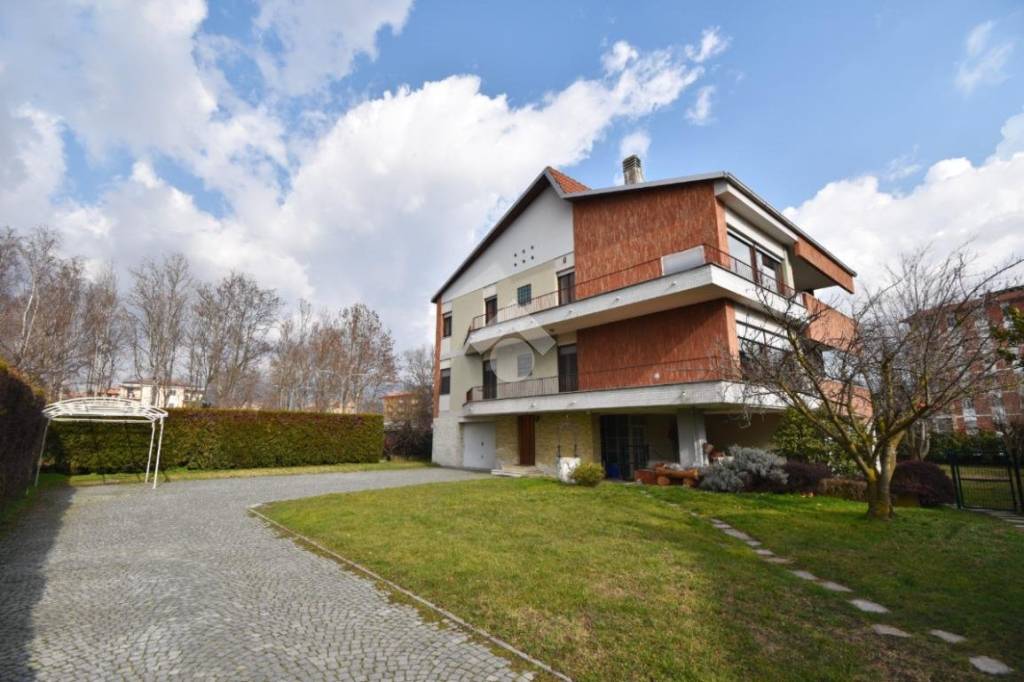appartamento in vendita ad Ivrea