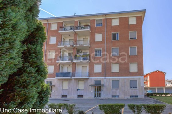 appartamento in vendita ad Ivrea in zona Torre Balfredo