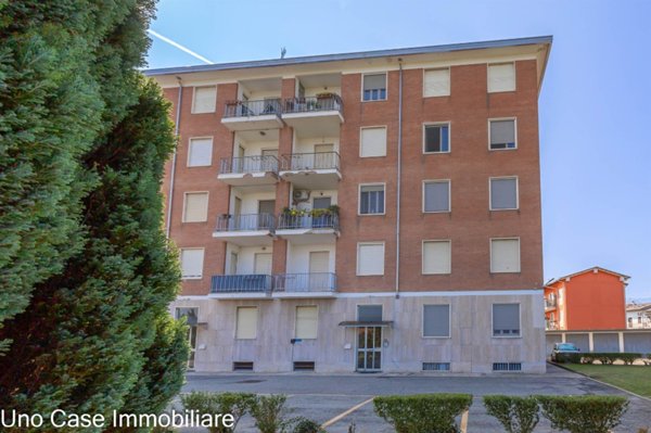 appartamento in vendita ad Ivrea in zona Torre Balfredo