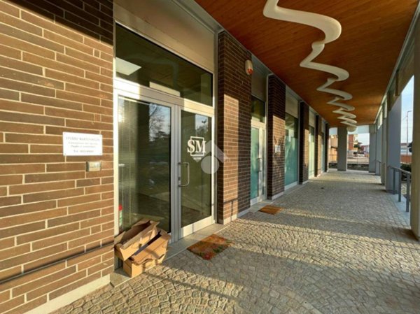 ufficio in vendita ad Ivrea