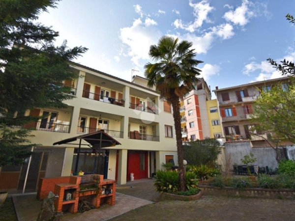 casa semindipendente in vendita ad Ivrea