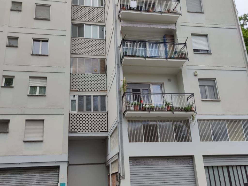 appartamento in vendita ad Ivrea in zona Bellavista