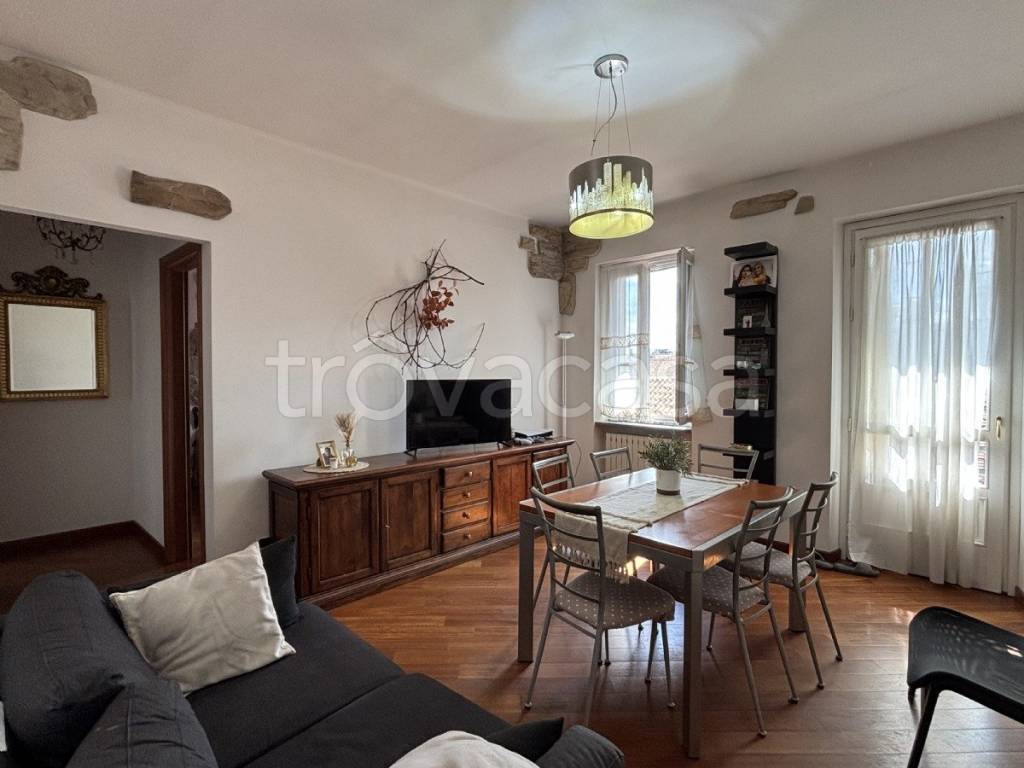 appartamento in vendita ad Ivrea