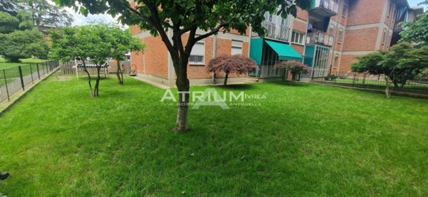 appartamento in vendita ad Ivrea in zona Bellavista