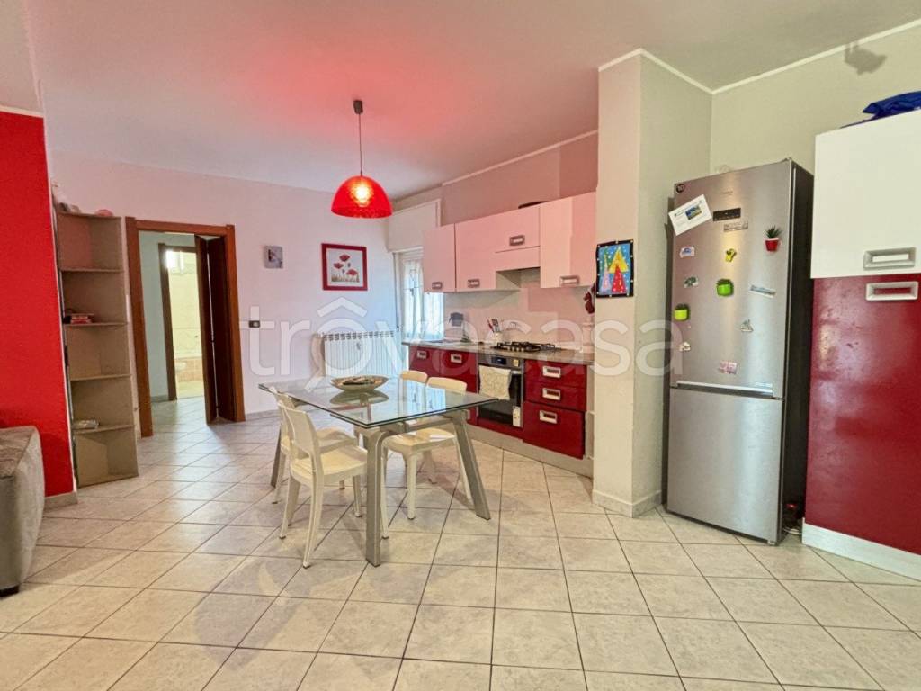 appartamento in vendita ad Ivrea in zona Bellavista
