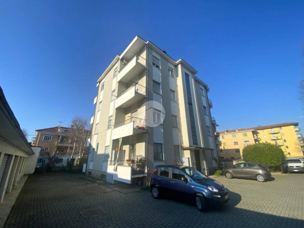 appartamento in vendita ad Ivrea