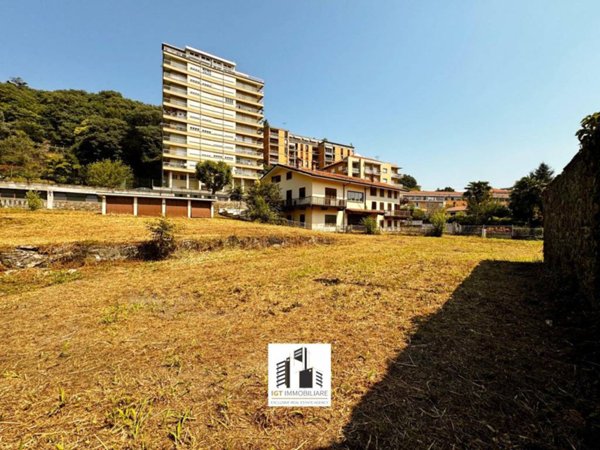 casa indipendente in vendita ad Ivrea