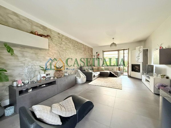 casa indipendente in vendita ad Ivrea