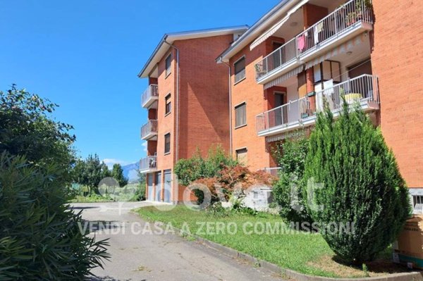 appartamento in vendita ad Ivrea in zona Torre Balfredo
