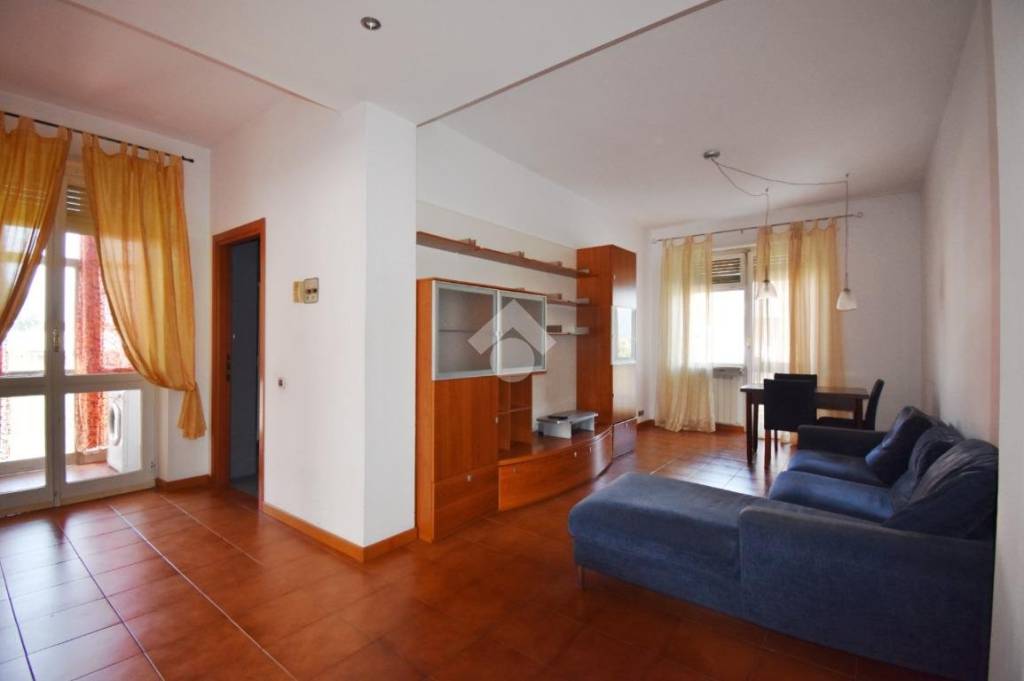 appartamento in vendita ad Ivrea in zona Torre Balfredo