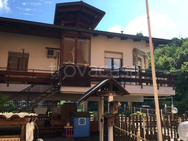 casa indipendente in vendita ad Ivrea