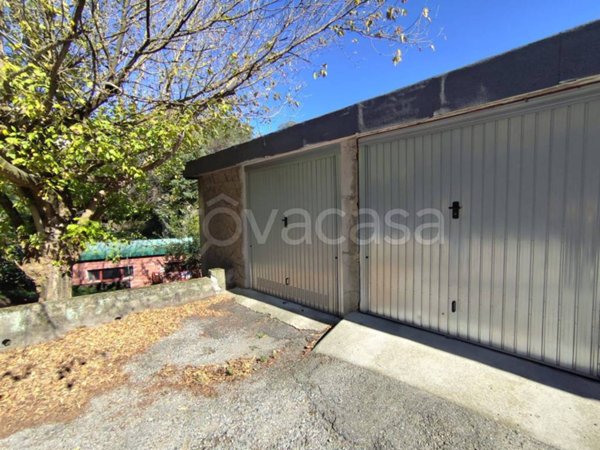 locale di sgombero in vendita ad Ivrea