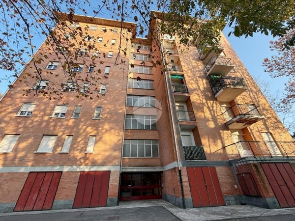 appartamento in vendita ad Ivrea in zona Bellavista