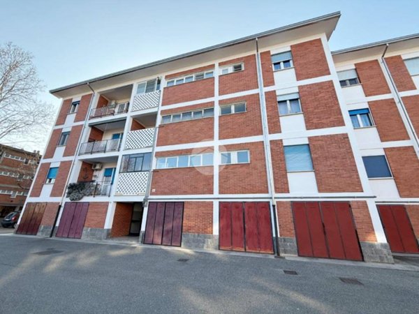 appartamento in vendita ad Ivrea in zona Bellavista